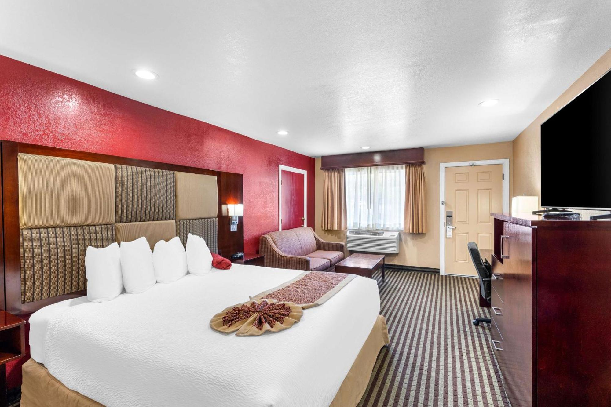 Hotel Western Yosemite Way Station