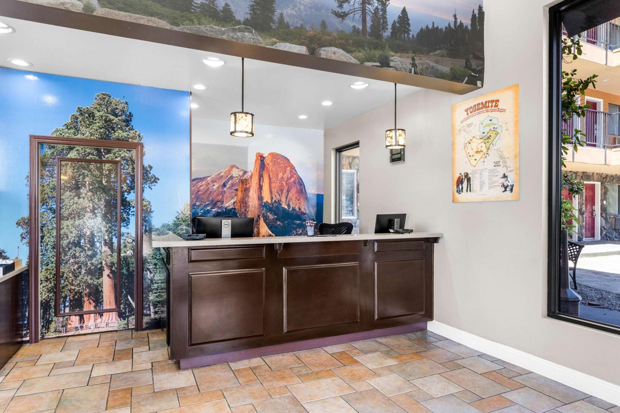 Western Yosemite Way Station Hotel