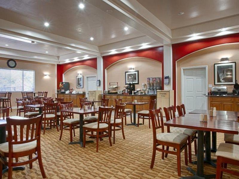 Hotel Western Yosemite Way Station