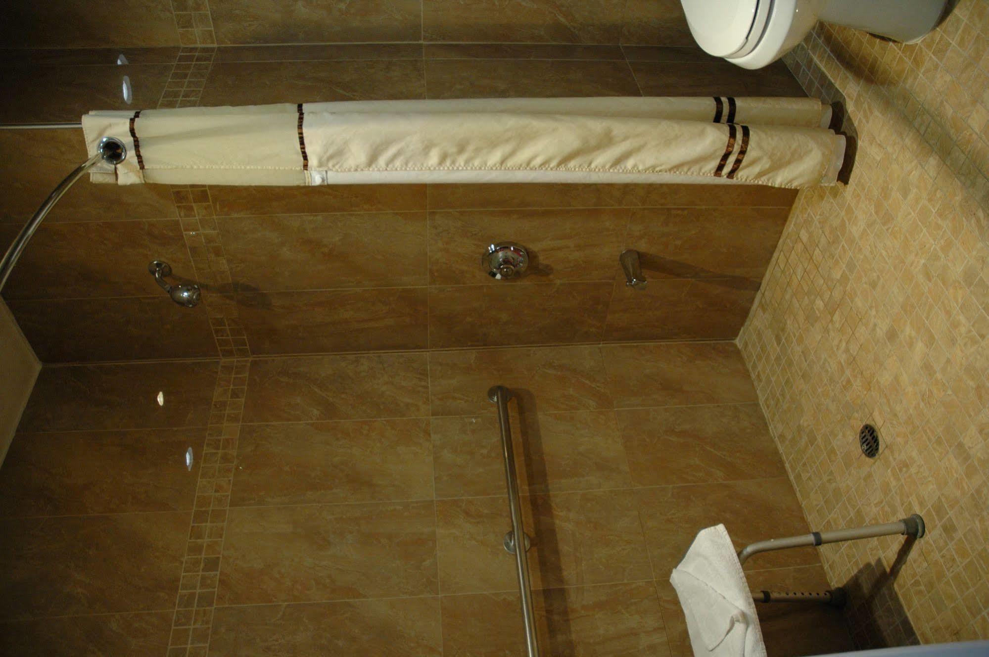 Western Yosemite Way Station Hotel 3*